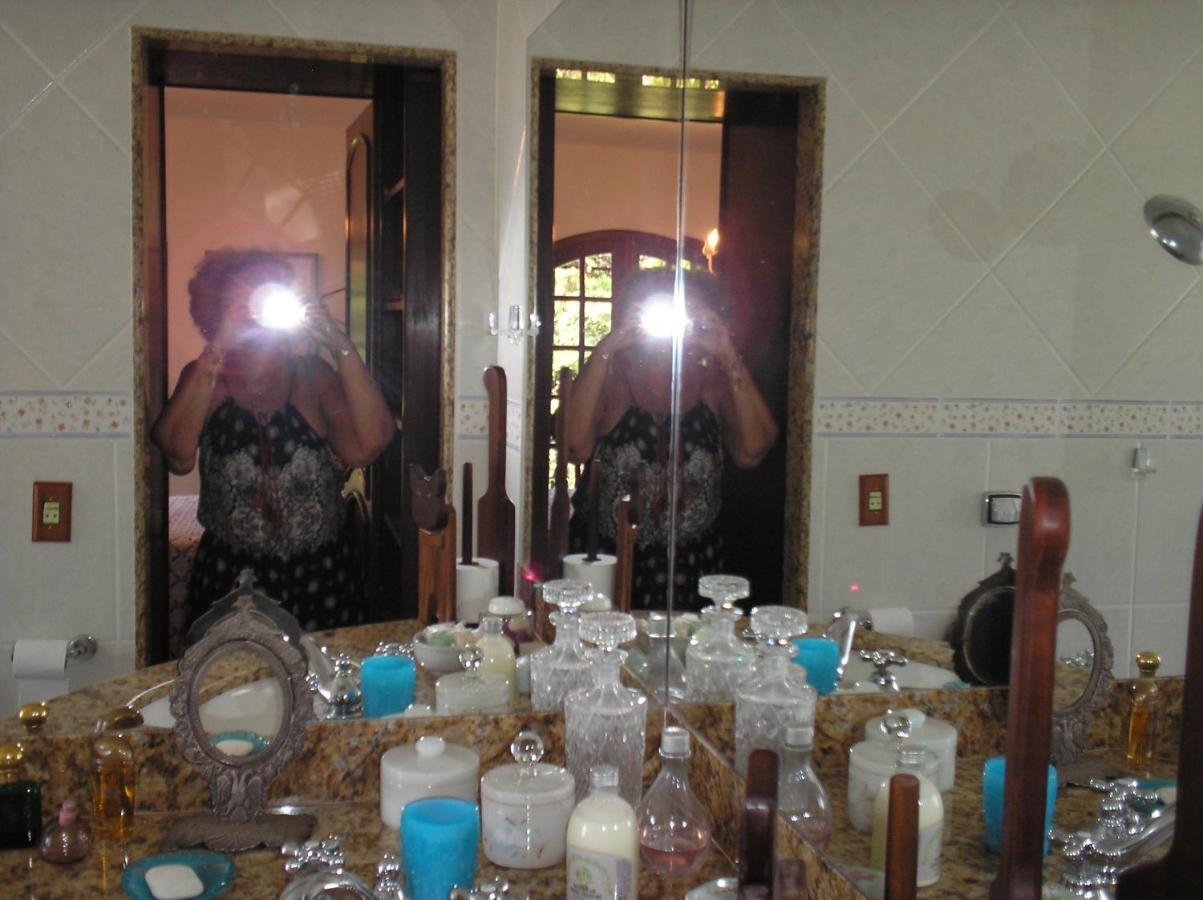 Em Meio A Mata Atlantica Bed & Breakfast Itaipava