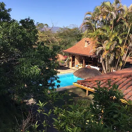 Suites Em Meio A Mata Atlantica Itaipava Exterior photo